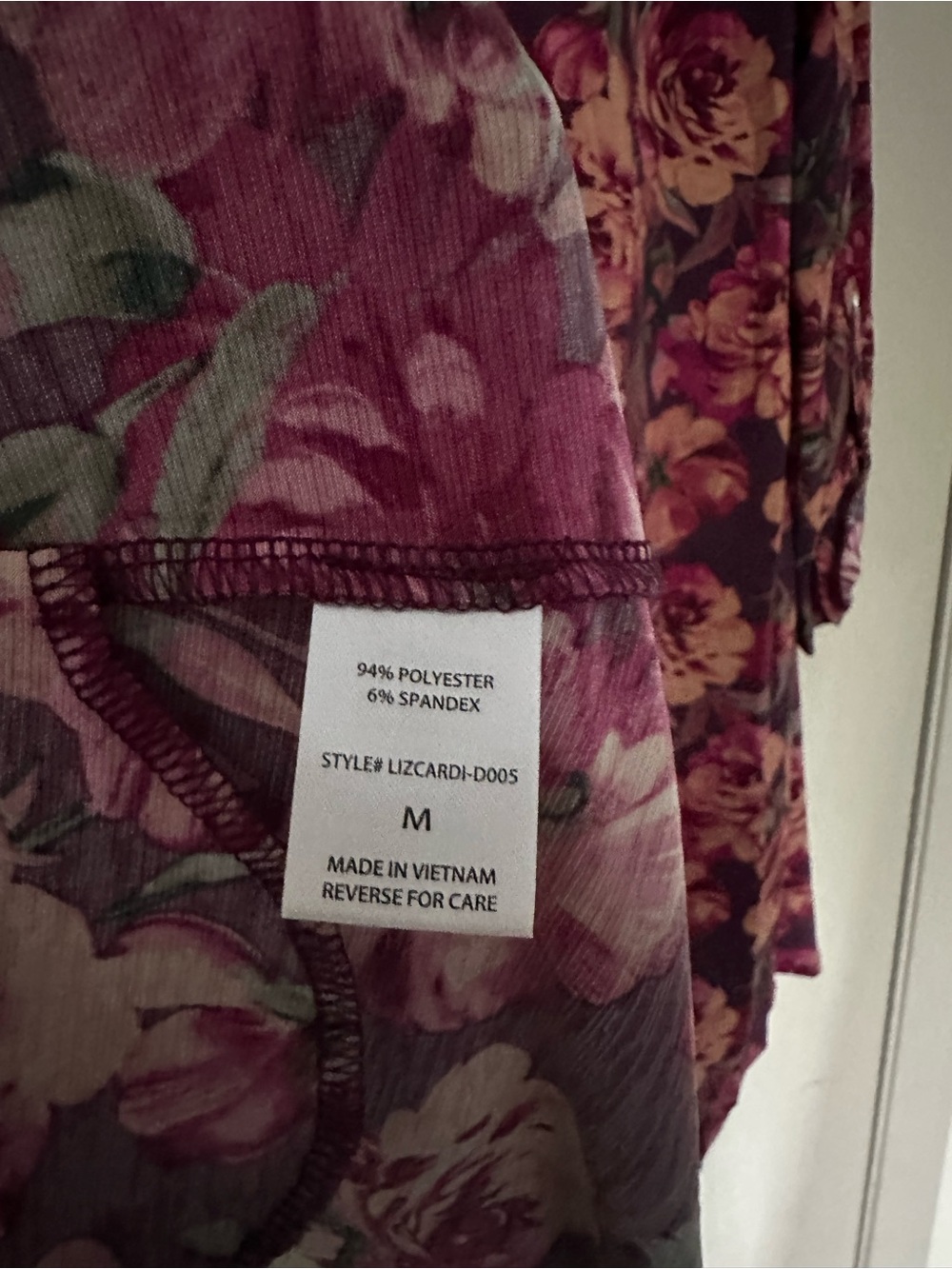 Dear Scarlett Cardigan - Picture 5 of 5